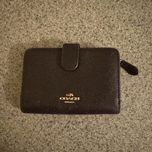 Authentic Used Coach Black Textured Leather Wallet - please read entire post